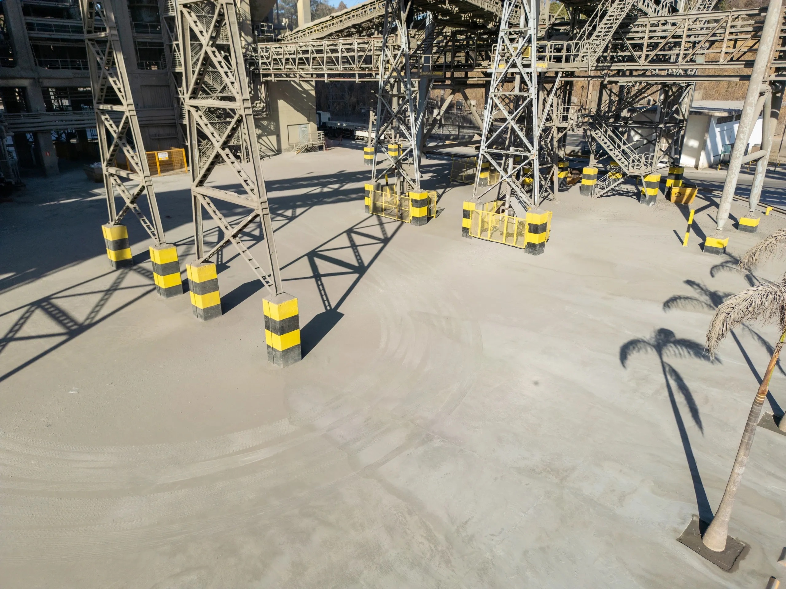 PAVIMENTAÇÃO EM CONCRETO